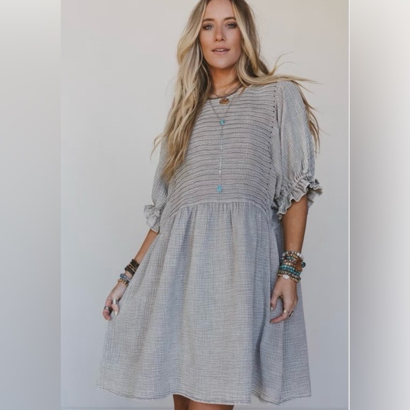 Easel Women's Dress in Mineral Wash Ash color - Picture 3 of 8